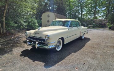 Chrysler-Imperial-newport-hardtop-1954