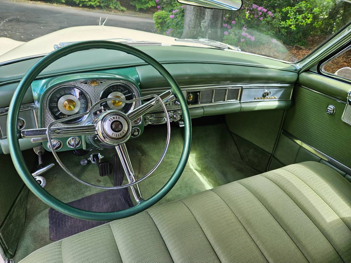 Chrysler-Imperial-newport-hardtop-1954-5