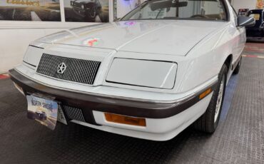 Chrysler-Le-Baron-1989-Convertible-12