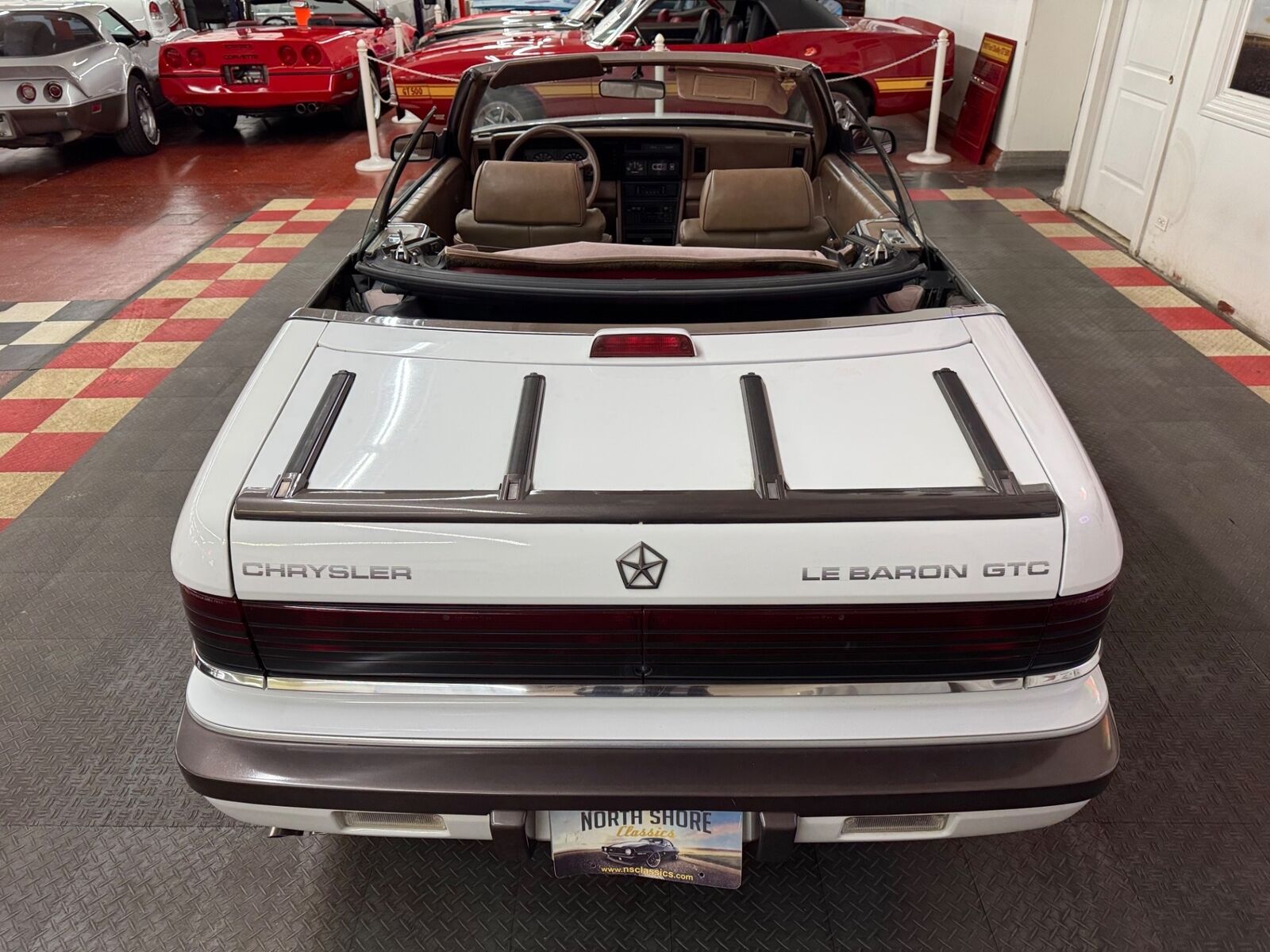 Chrysler-Le-Baron-1989-Convertible-18