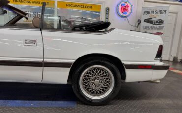 Chrysler-Le-Baron-1989-Convertible-22