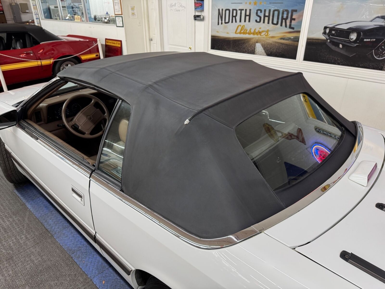 Chrysler-Le-Baron-1989-Convertible-3
