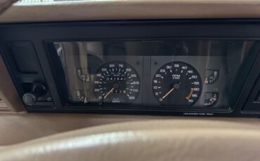 Chrysler-Le-Baron-1989-Convertible-32