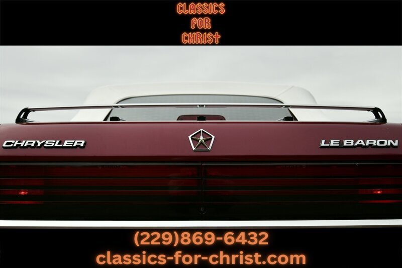 Chrysler-Le-Baron-1991-22