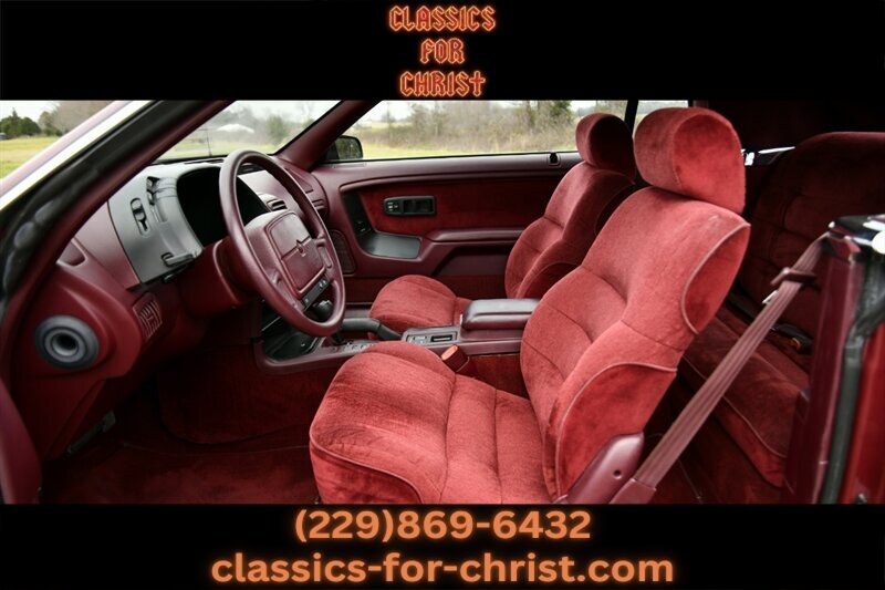 Chrysler-Le-Baron-1991-28