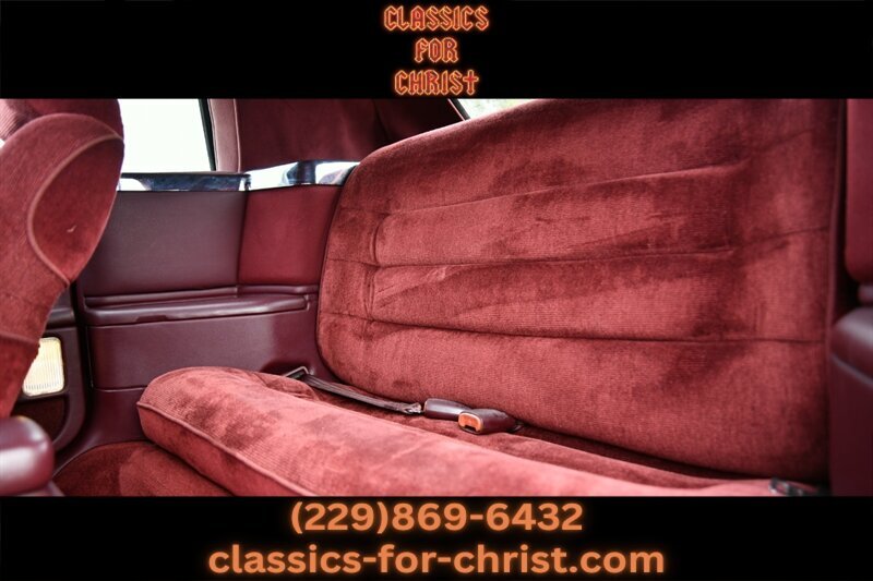 Chrysler-Le-Baron-1991-30