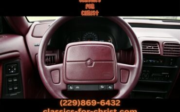 Chrysler-Le-Baron-1991-35