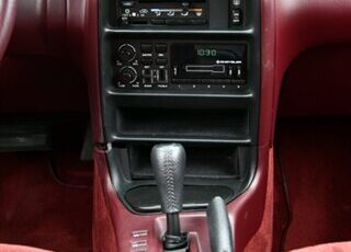Chrysler-Le-Baron-1991-39