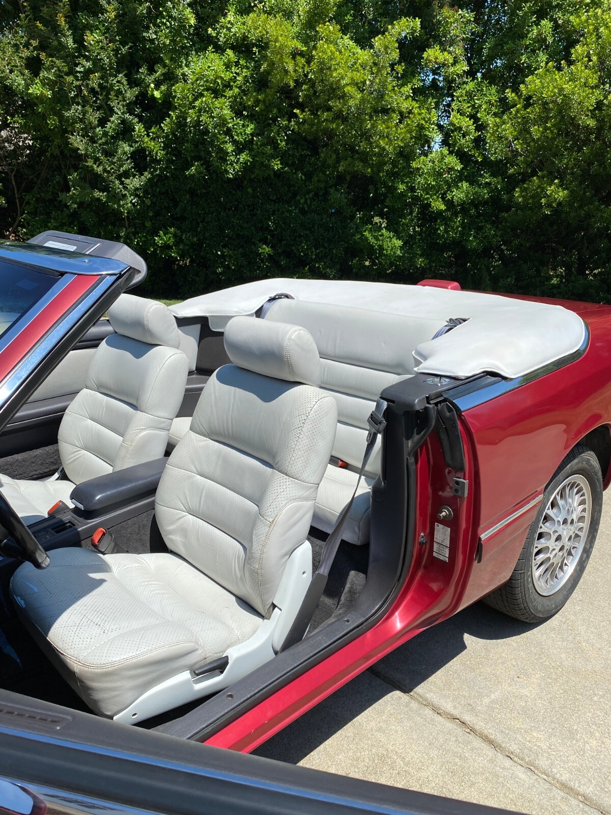 Chrysler-Lebaron-GTC-convertible-1995-Convertible-16