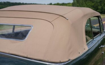 Chrysler-New-Yorker-1951-13