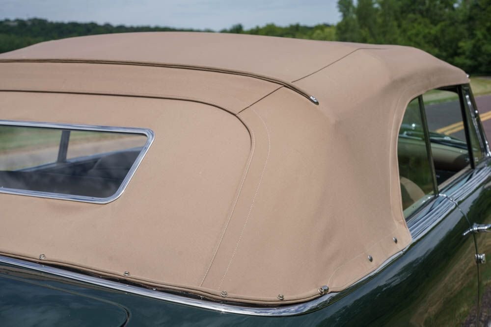 Chrysler-New-Yorker-1951-13