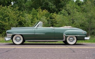 Chrysler-New-Yorker-1951-6