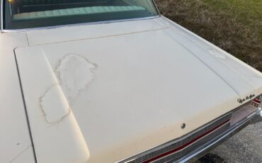 Chrysler-New-Yorker-1968-Sedan-10