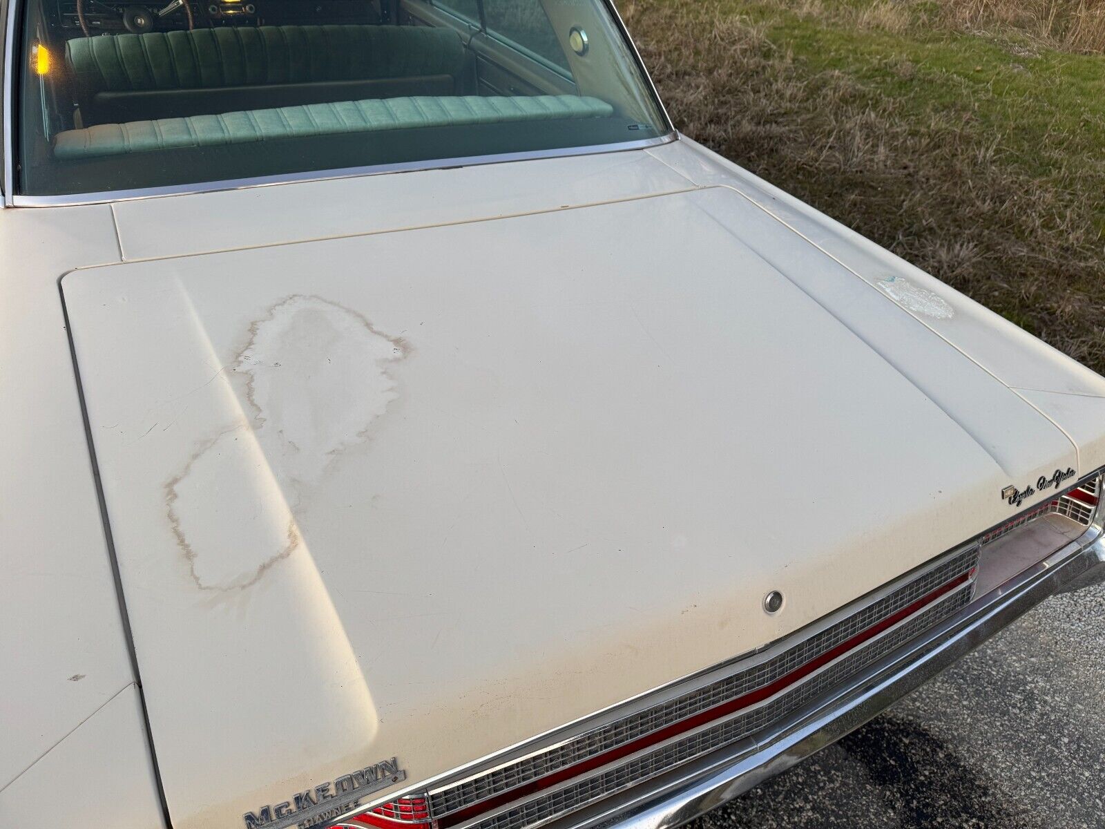 Chrysler-New-Yorker-1968-Sedan-10