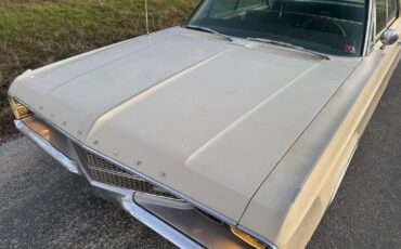 Chrysler-New-Yorker-1968-Sedan-13