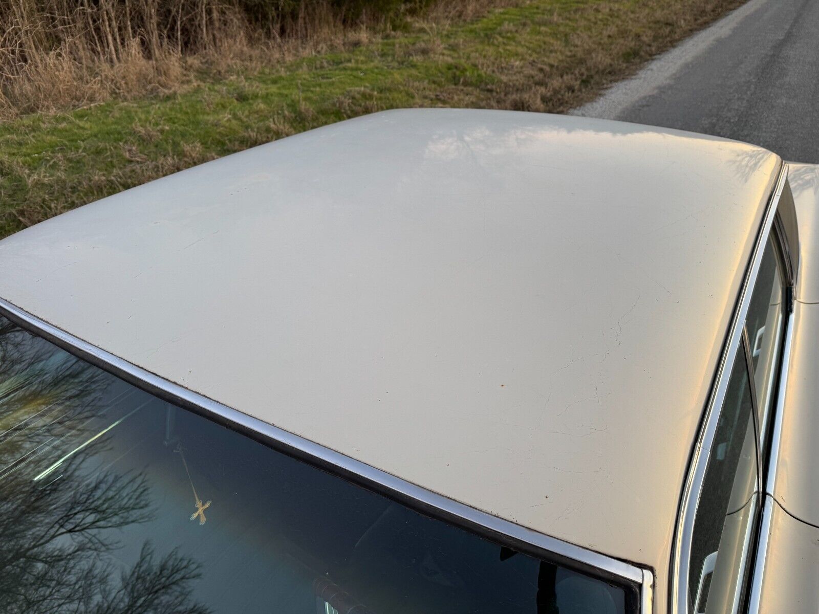 Chrysler-New-Yorker-1968-Sedan-14