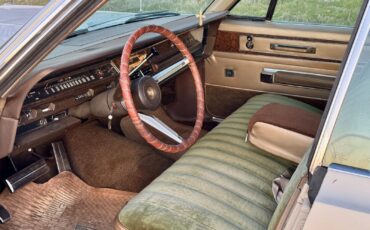 Chrysler-New-Yorker-1968-Sedan-6