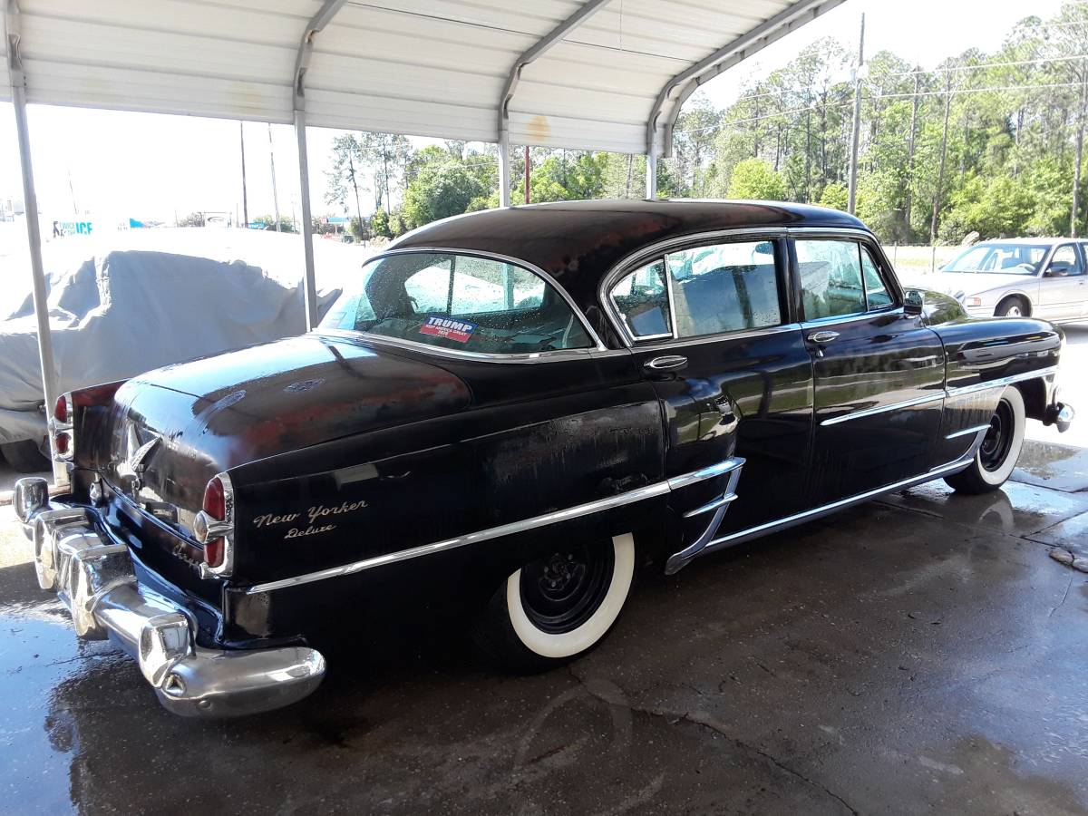Chrysler-New-yorker-1954-black-4