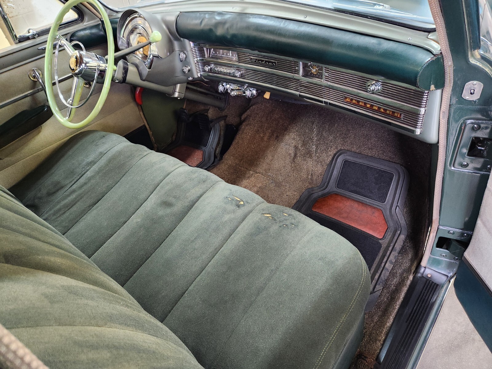 Chrysler-Other-1950-Sedan-18