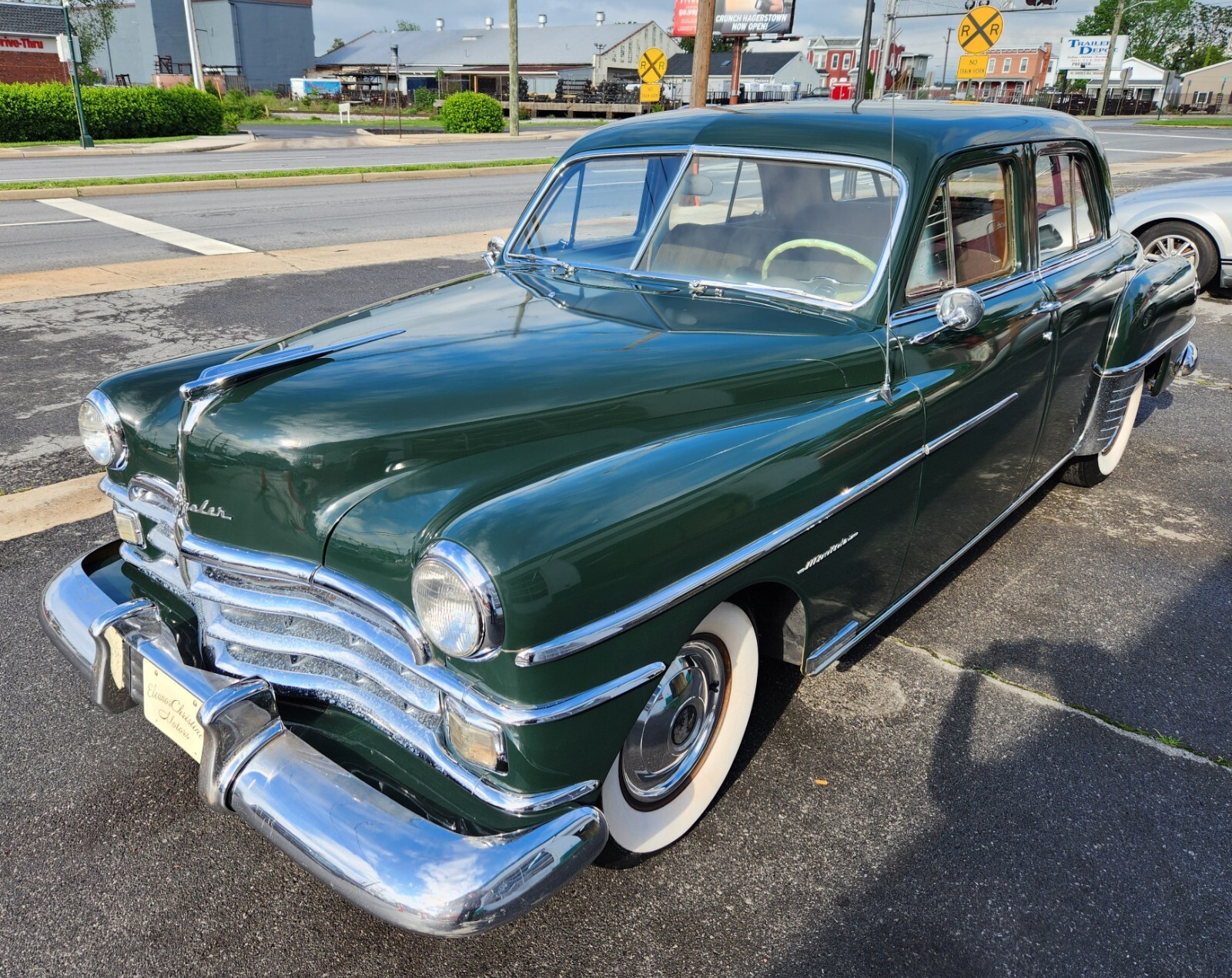 Chrysler-Other-1950-Sedan