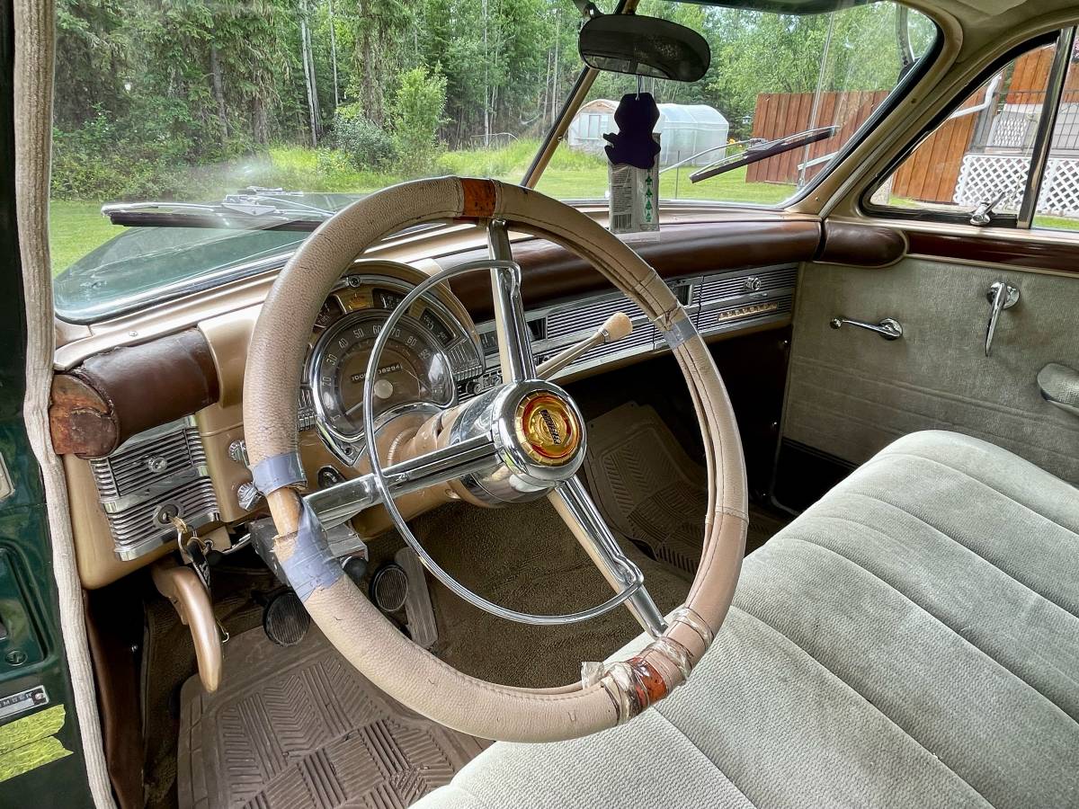 Chrysler-Royal-1950-green-12
