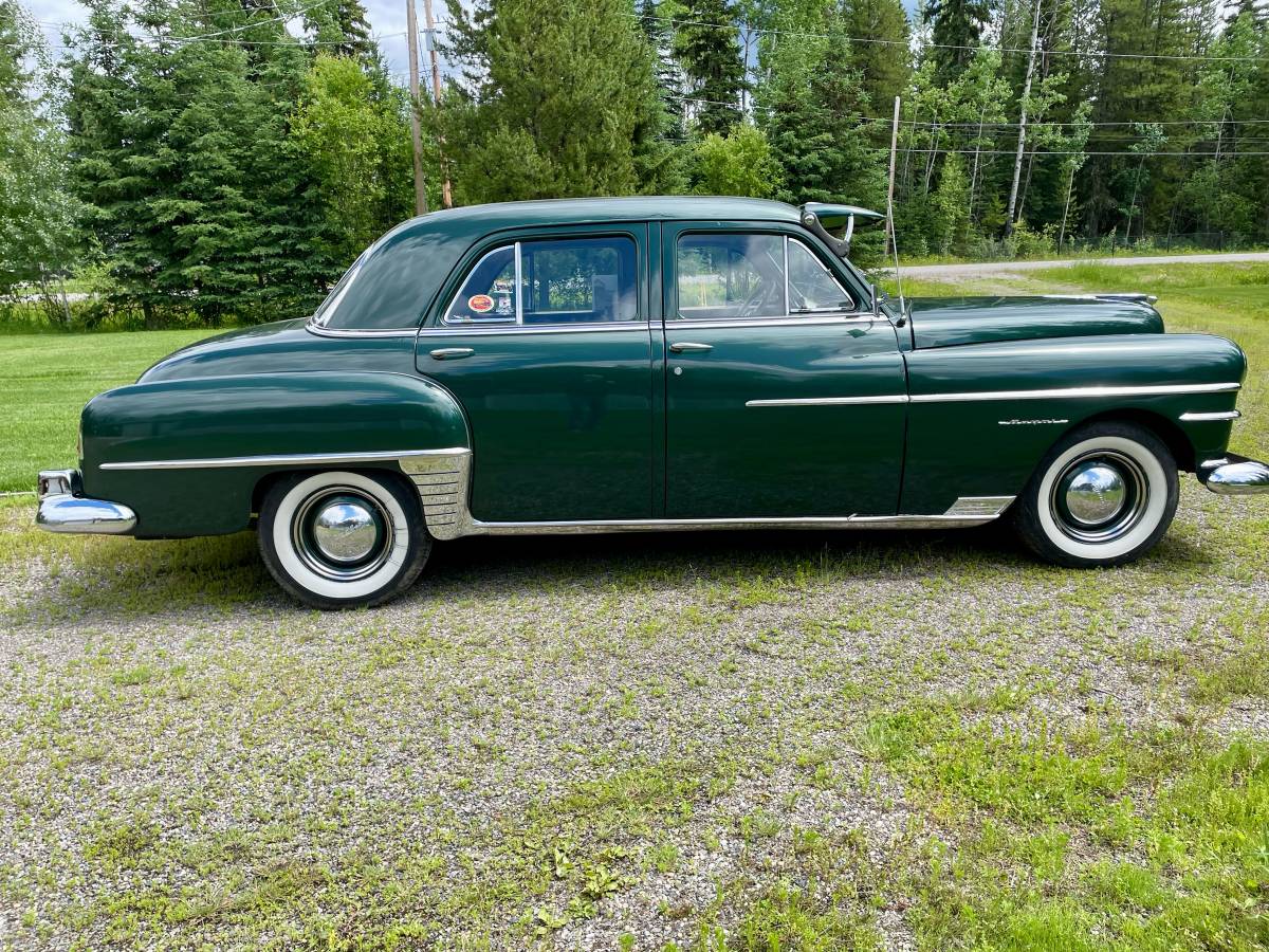 Chrysler-Royal-1950-green-4