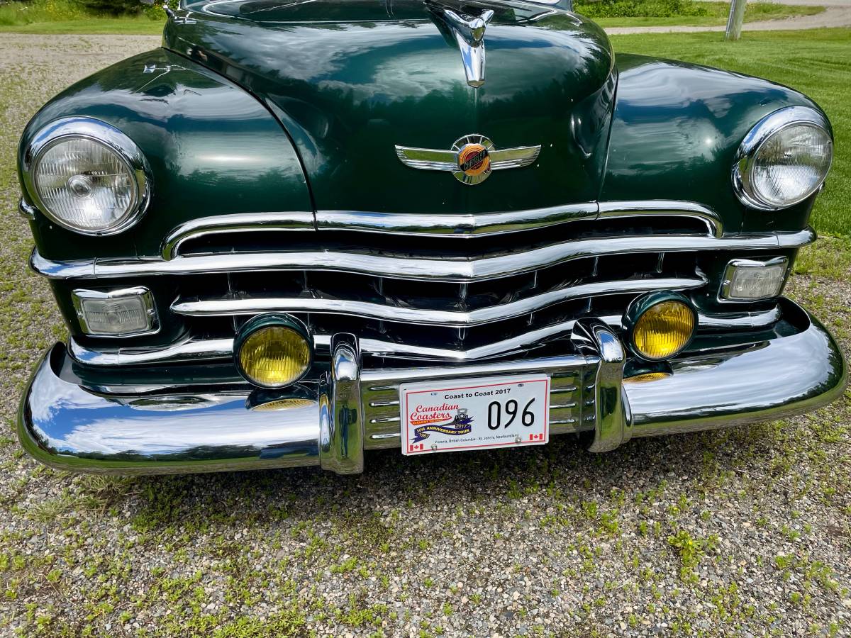 Chrysler-Royal-1950-green-7