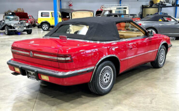 Chrysler-TC-1989-Convertible-14