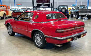 Chrysler-TC-1989-Convertible-21