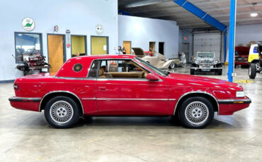 Chrysler-TC-1989-Convertible-22