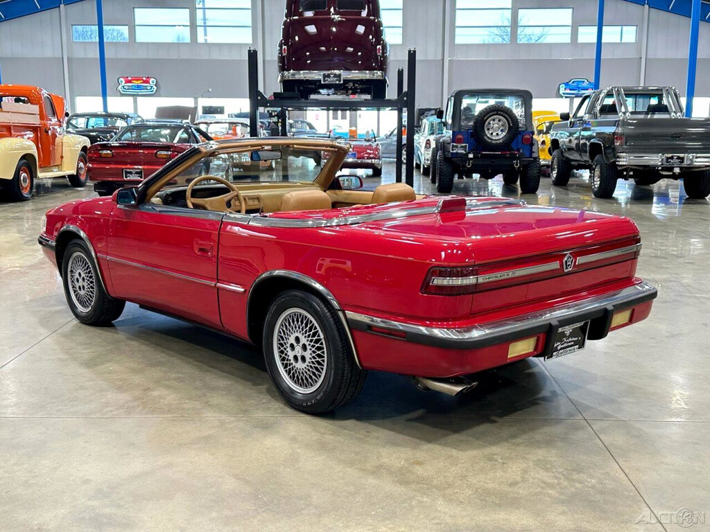 Chrysler-TC-1989-Convertible-4