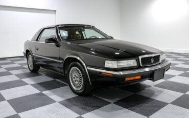 Chrysler-TC-by-Maserati-1990-Convertible-1