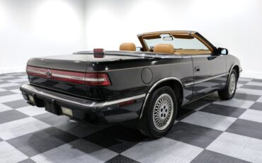 Chrysler-TC-by-Maserati-1990-Convertible-12