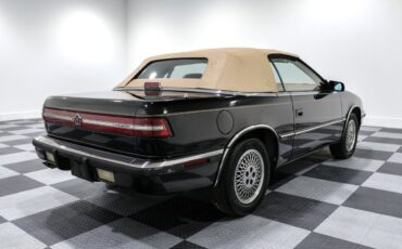 Chrysler-TC-by-Maserati-1990-Convertible-14