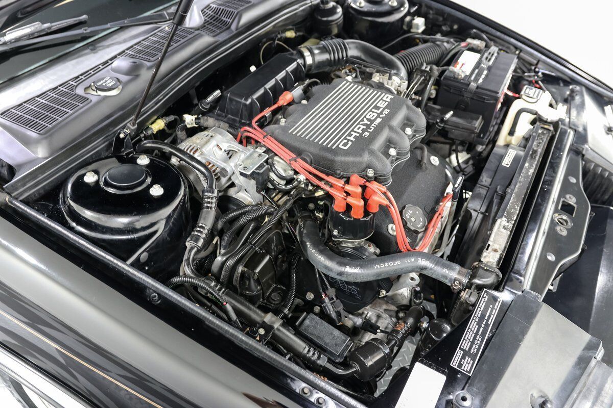 Chrysler-TC-by-Maserati-1990-Convertible-16