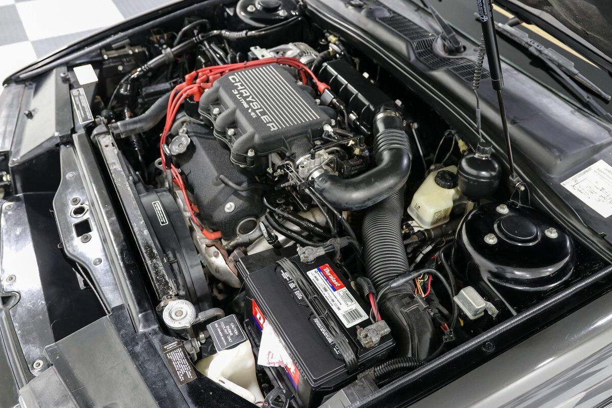 Chrysler-TC-by-Maserati-1990-Convertible-18