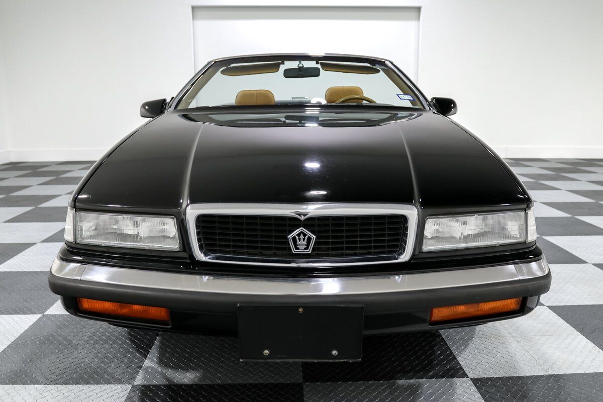 Chrysler-TC-by-Maserati-1990-Convertible-3