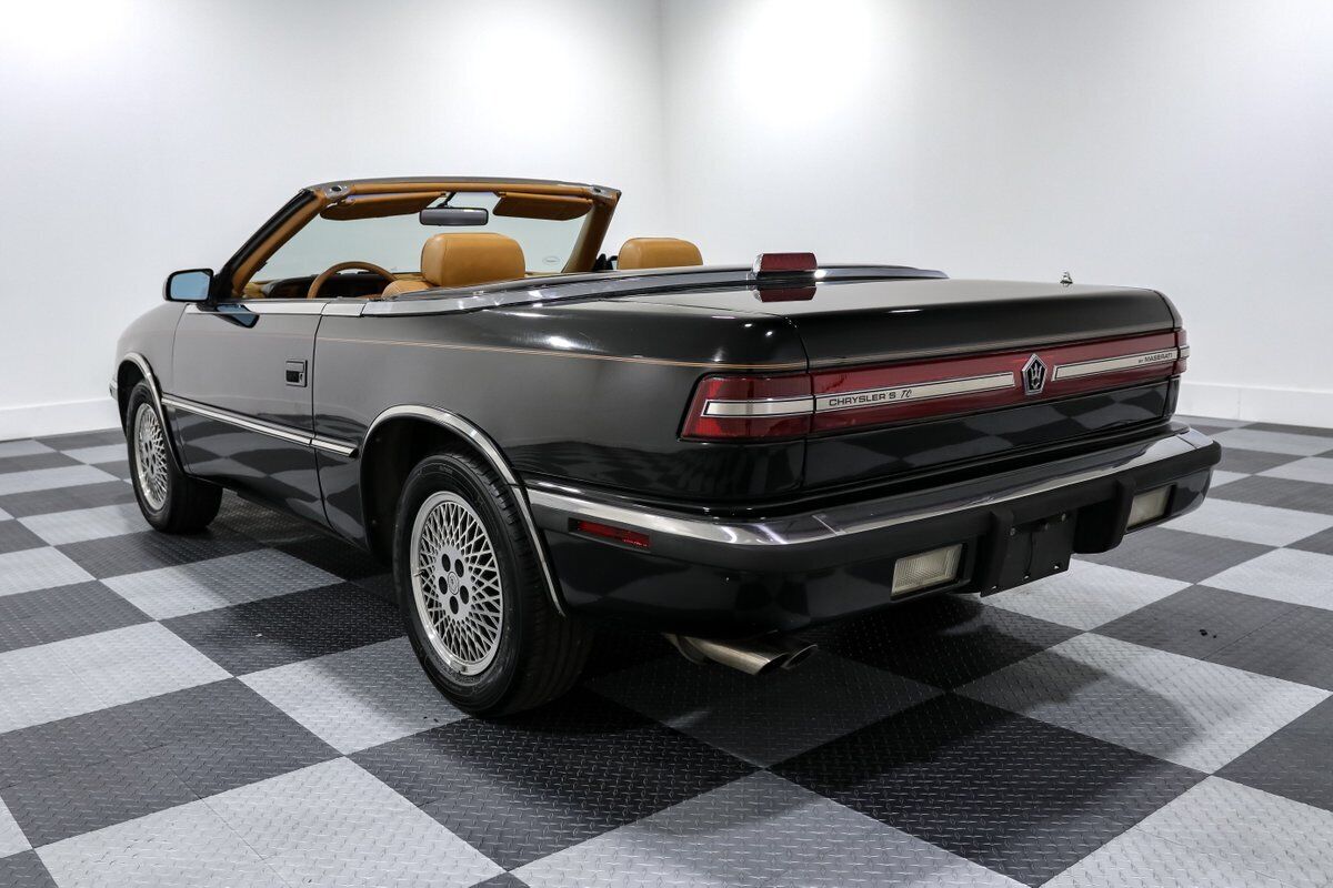 Chrysler-TC-by-Maserati-1990-Convertible-8