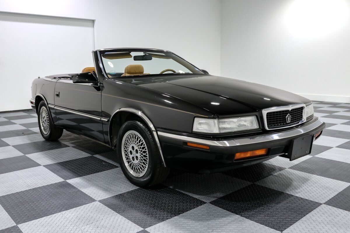 Chrysler-TC-by-Maserati-1990-Convertible