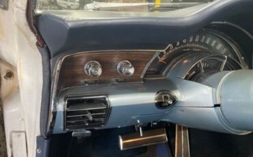 Chrysler-Town-Country-1966-12