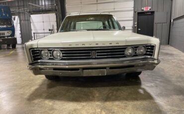 Chrysler-Town-Country-1966-33