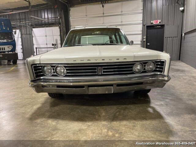 Chrysler-Town-Country-1966-33