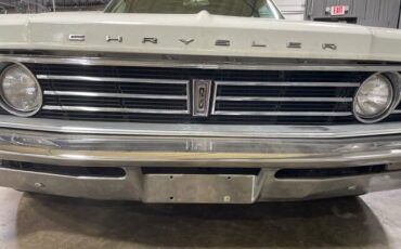 Chrysler-Town-Country-1966-35