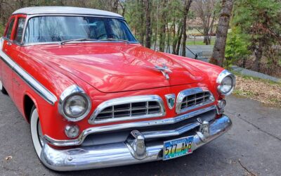 Chrysler Windsor  1955 red