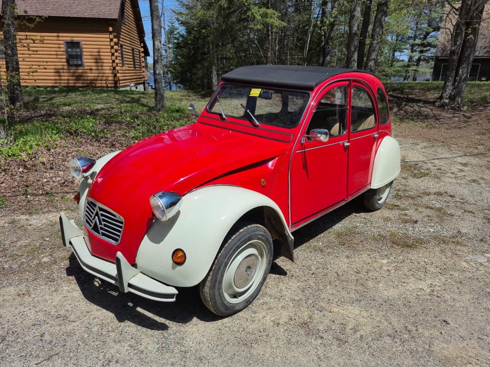 Citroen-2CV6-SPECIAL-1975-Convertible