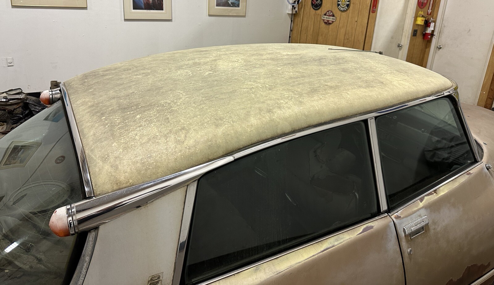Citroen-DS21-Pallas-1972-Sedan-10