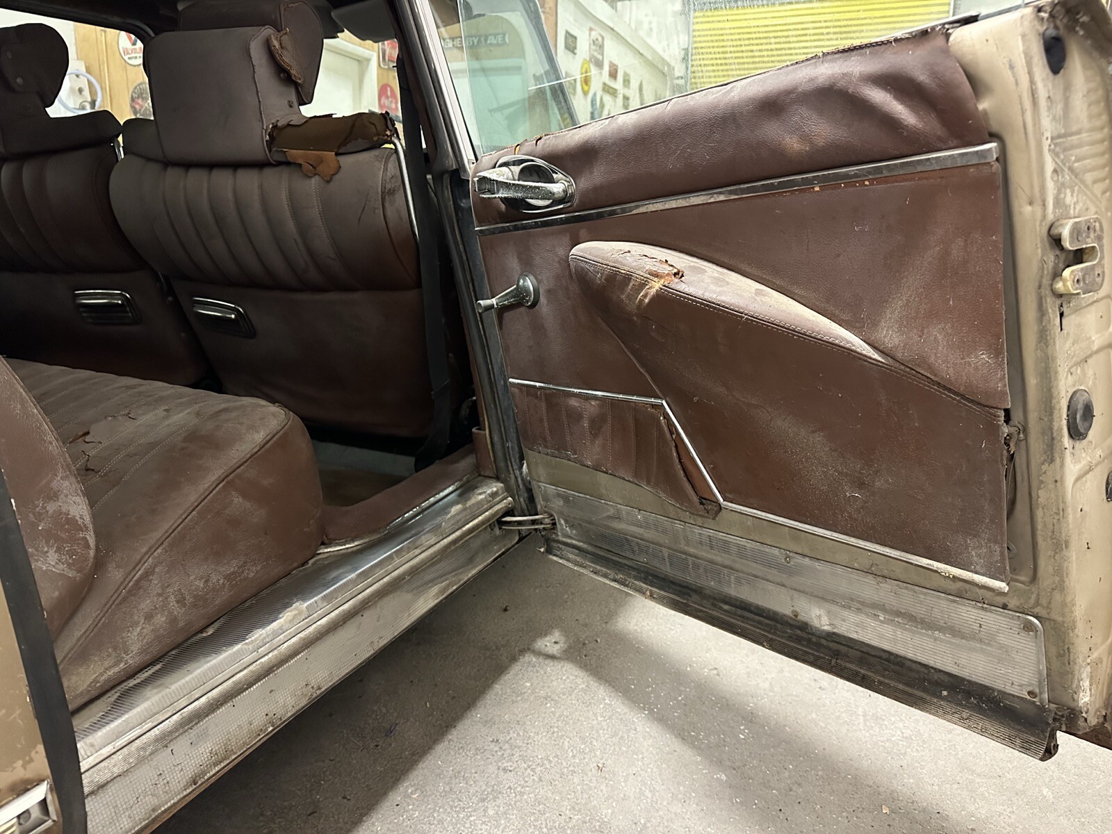 Citroen-DS21-Pallas-1972-Sedan-21