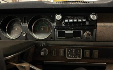 Citroen-DS21-Pallas-1972-Sedan-24