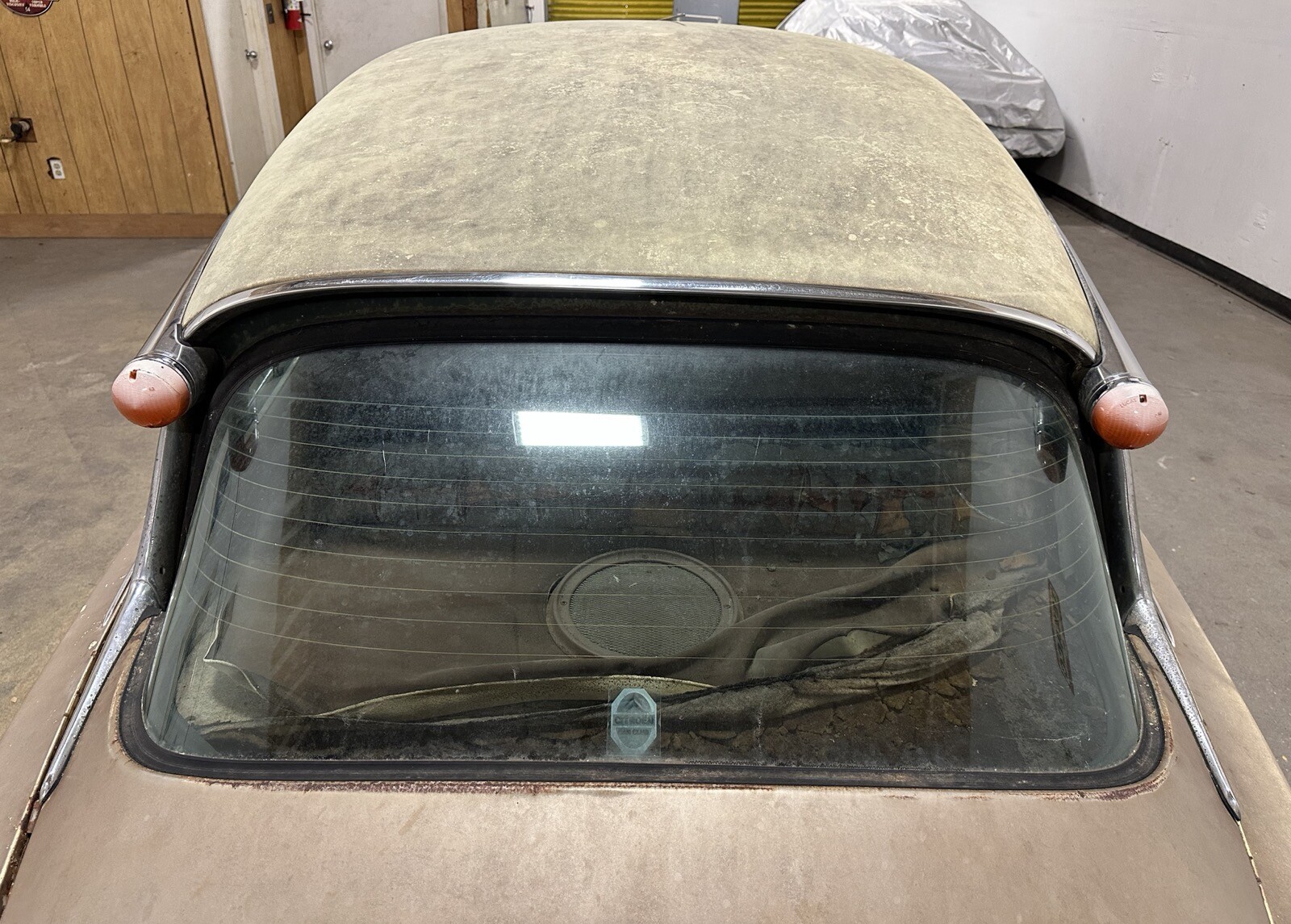 Citroen-DS21-Pallas-1972-Sedan-8