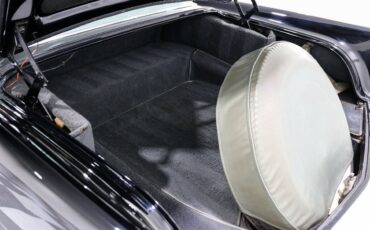 Continental-MkII-1956-Coupe-18